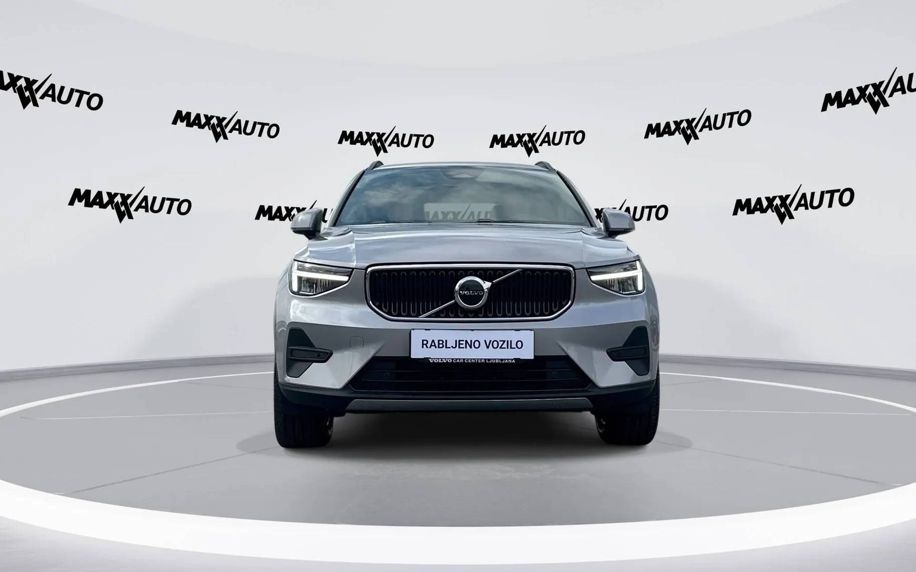 Zunanja slika - Volvo XC40 - B3P Core Avt. - 2