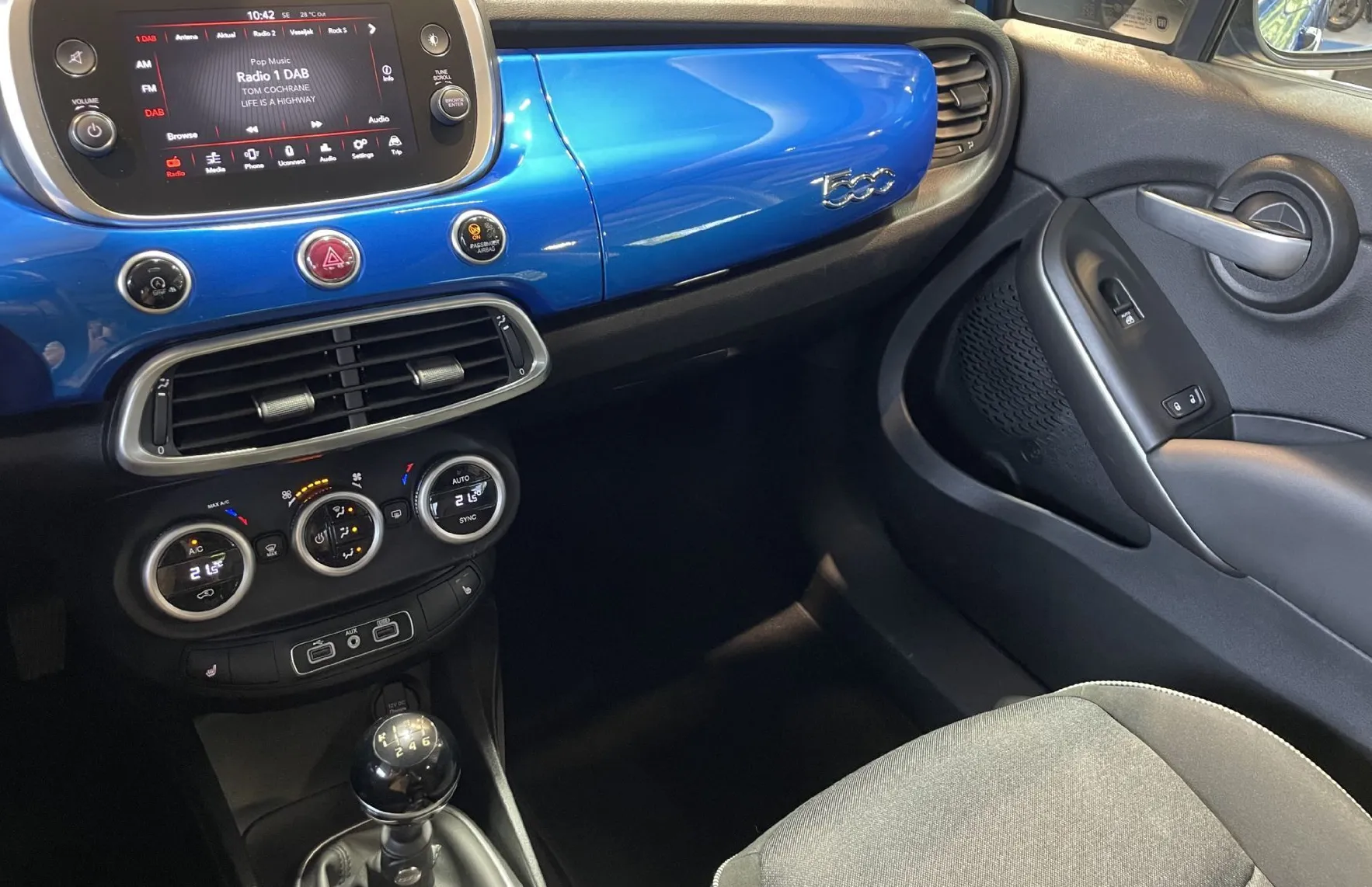 Zunanja slika - Fiat 500X - 1.LASTNIK-PANORAMA-KEYLESS-TEMPOMAT-GRETJE-KAMERA - 10