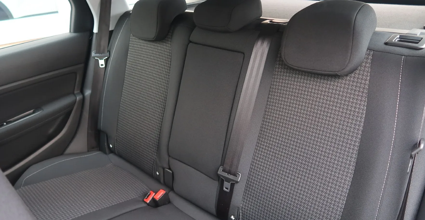 Zunanja slika - Peugeot 308 - 1.5 BlueHDi 100 STT ACTIVE PACK ALU NAVI-LED-PDC - 14