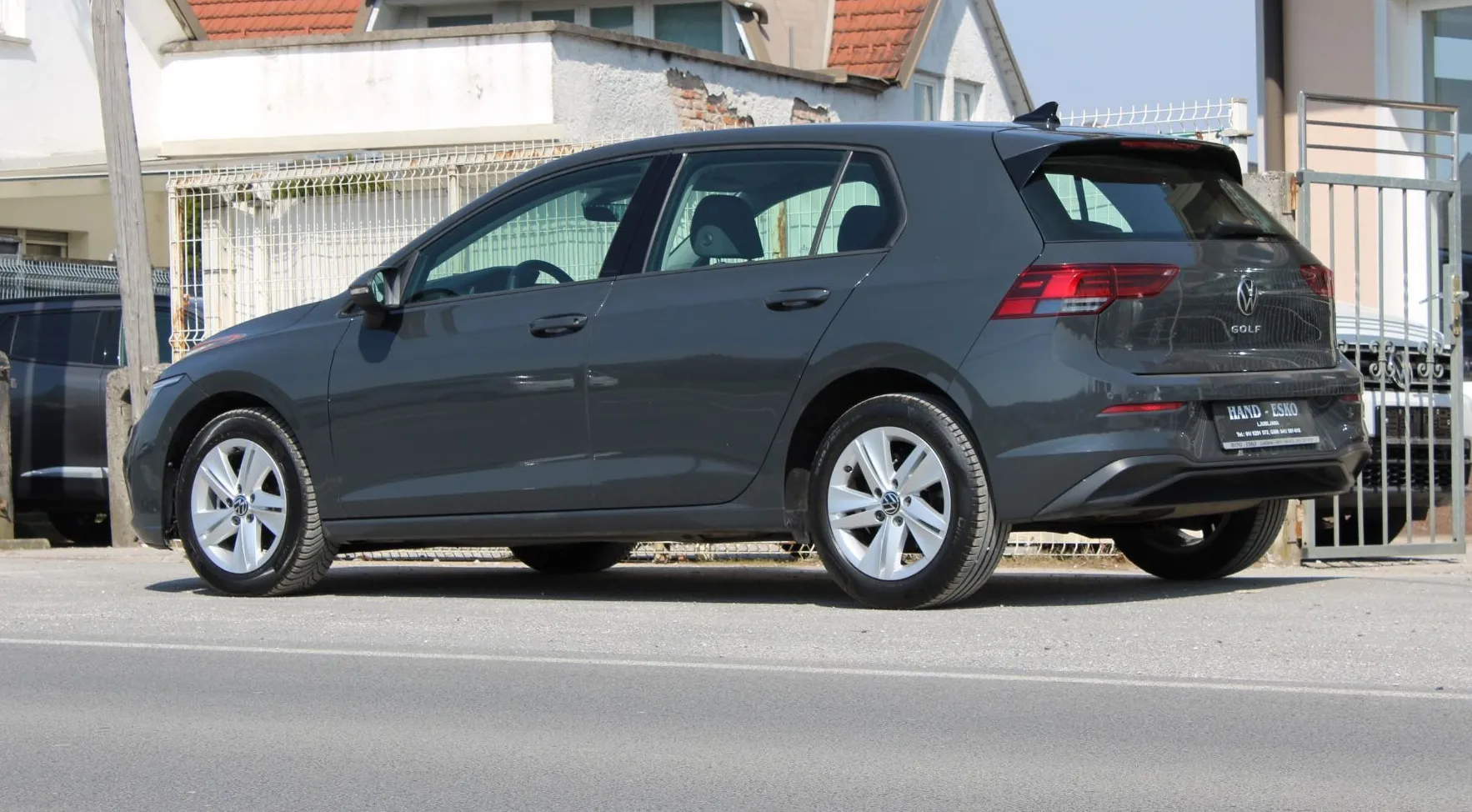 Zunanja slika - Volkswagen Golf - 2.0 TDI BUSINESS 85  115  LED NAVI ALU PDC KAMERA - 8