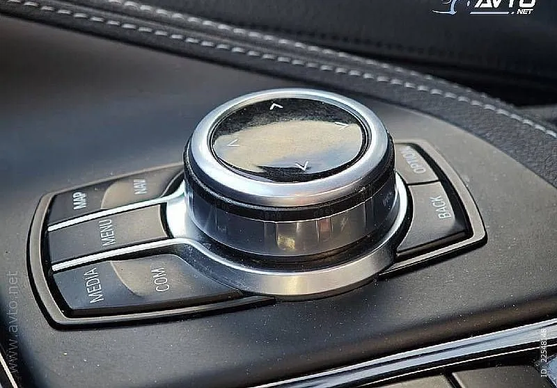 Notranja slika - BMW serija X1: - X1 sDr12e16d - 9