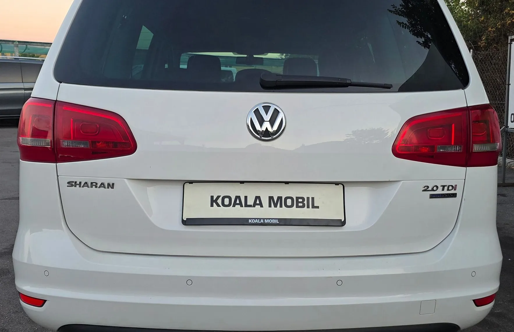 Zunanja slika - Volkswagen Sharan - 2.0 TDI BLUEMOTION XENON-7SEDEŽEV-SLOVENSKI - 5