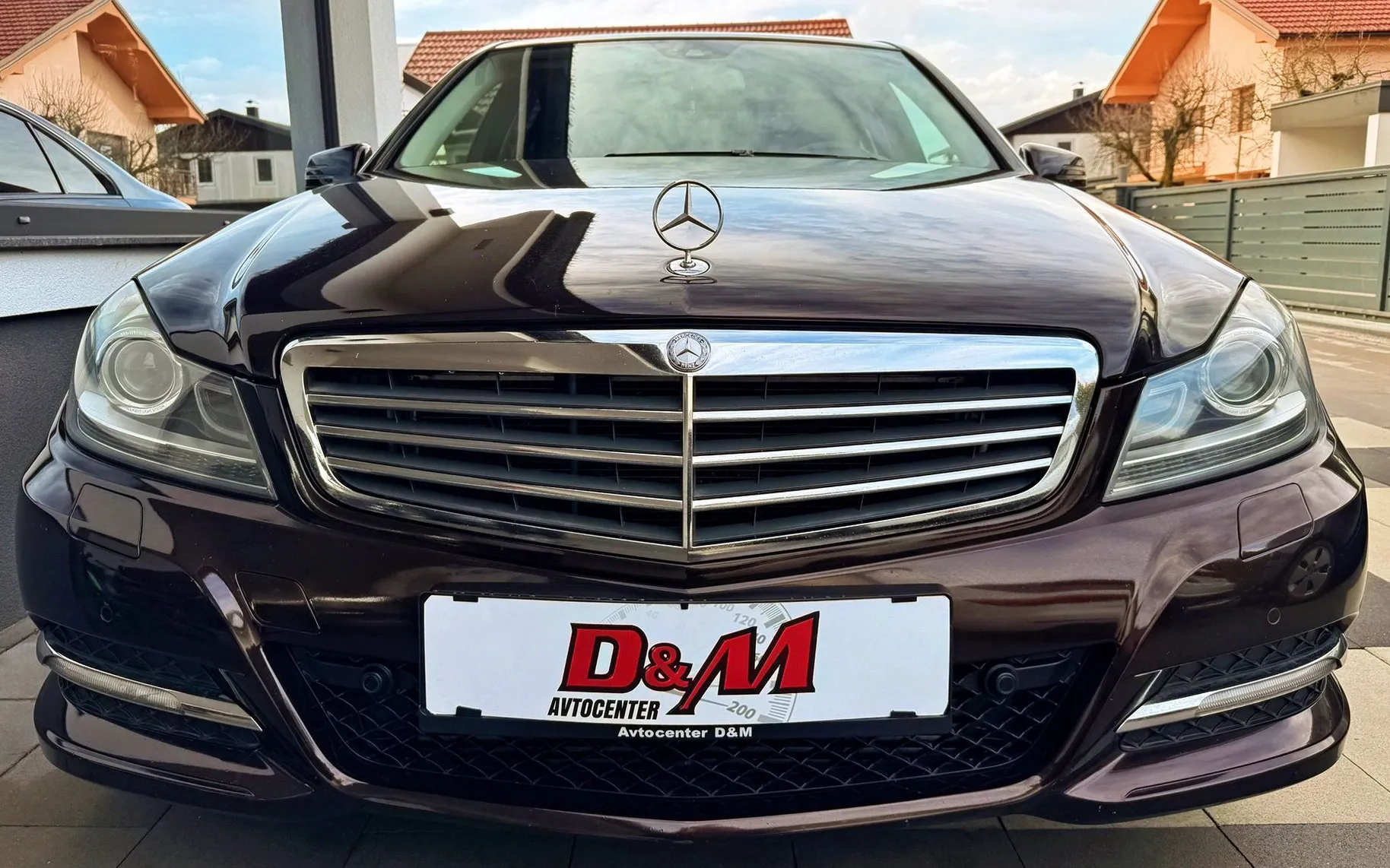 Zunanja slika - Mercedes-Benz C-Razred - C 220 CDI|SLO|XENON|NAVI|2X PDC|NOVE GUME - 5