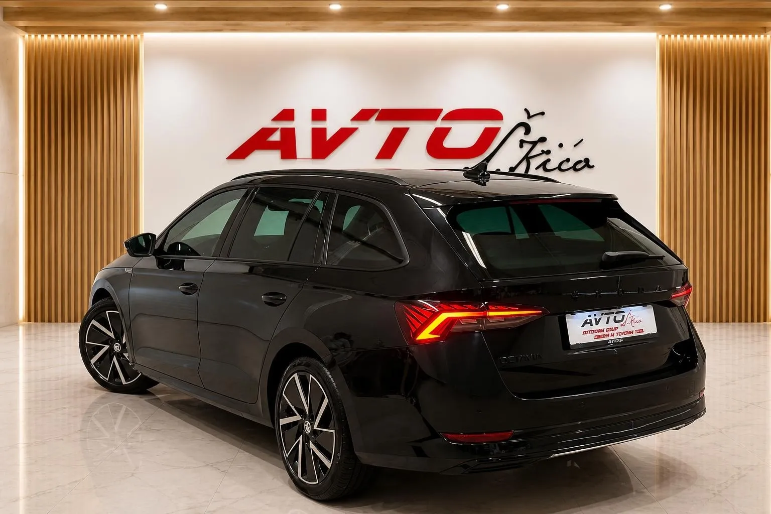 Zunanja slika - Škoda Octavia - 2.0 TDI-SPORTLINE-HEAD UP-ACC-KAMERA-VIRTUAL-NAVI - 3