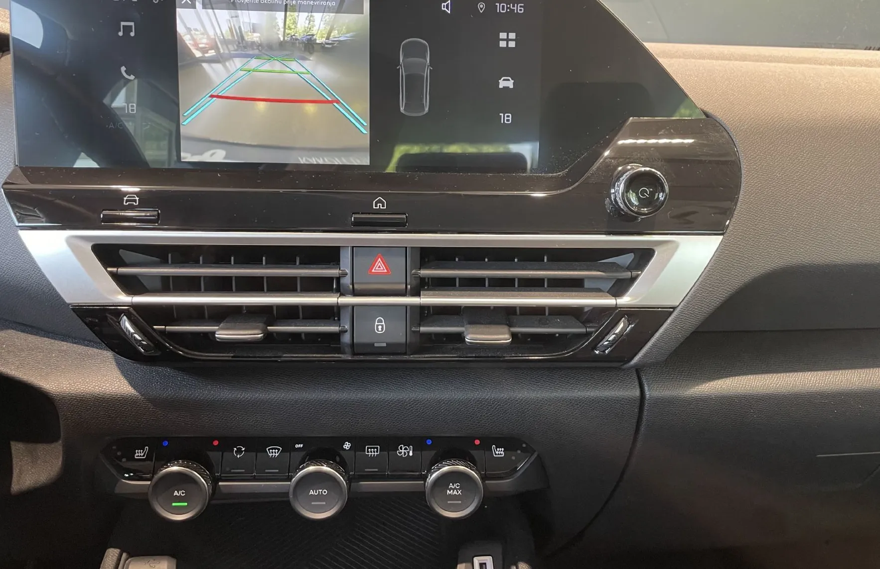 Zunanja slika - Citroën C4 X - 1.LASTNIK-TEMPOMAT-KAMERA-GRETJE SEDEŽEV - 14