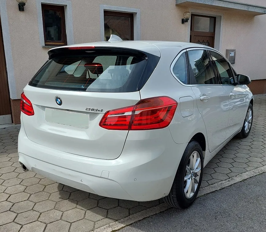 Zunanja slika - BMW Serija 2 - 216d Active Tourer - 2