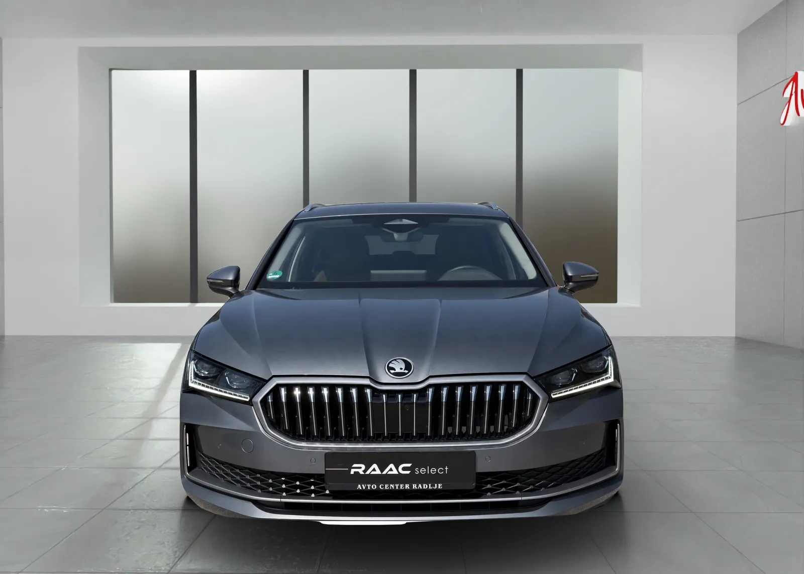 Zunanja slika - Škoda Superb - 2.0TDI DSG - 2