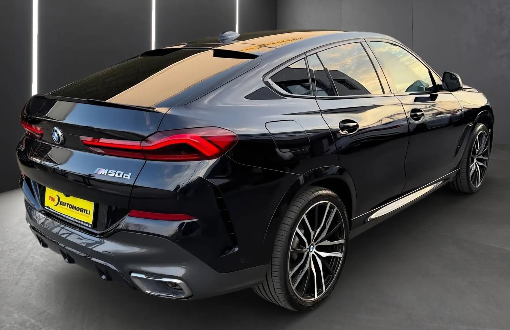 Zunanja slika - BMW X6 - serija : xDrive M50d M PAKET KAMERA NAVI TOP - 7