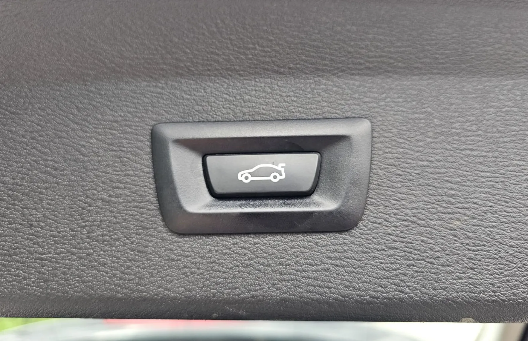 Zunanja slika - BMW X1 - serija : sDrive18d Advantage|navi|el prtljažnik|fuLED|AKTIV - 9