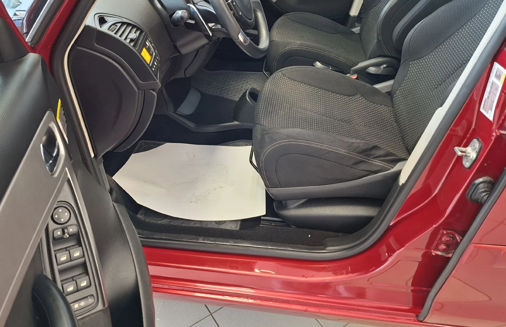 Zunanja slika - Citroën C4 Grand Picasso - Exclusive HDi 110 7 sedežev-LED-NAVI-PDC- - 13