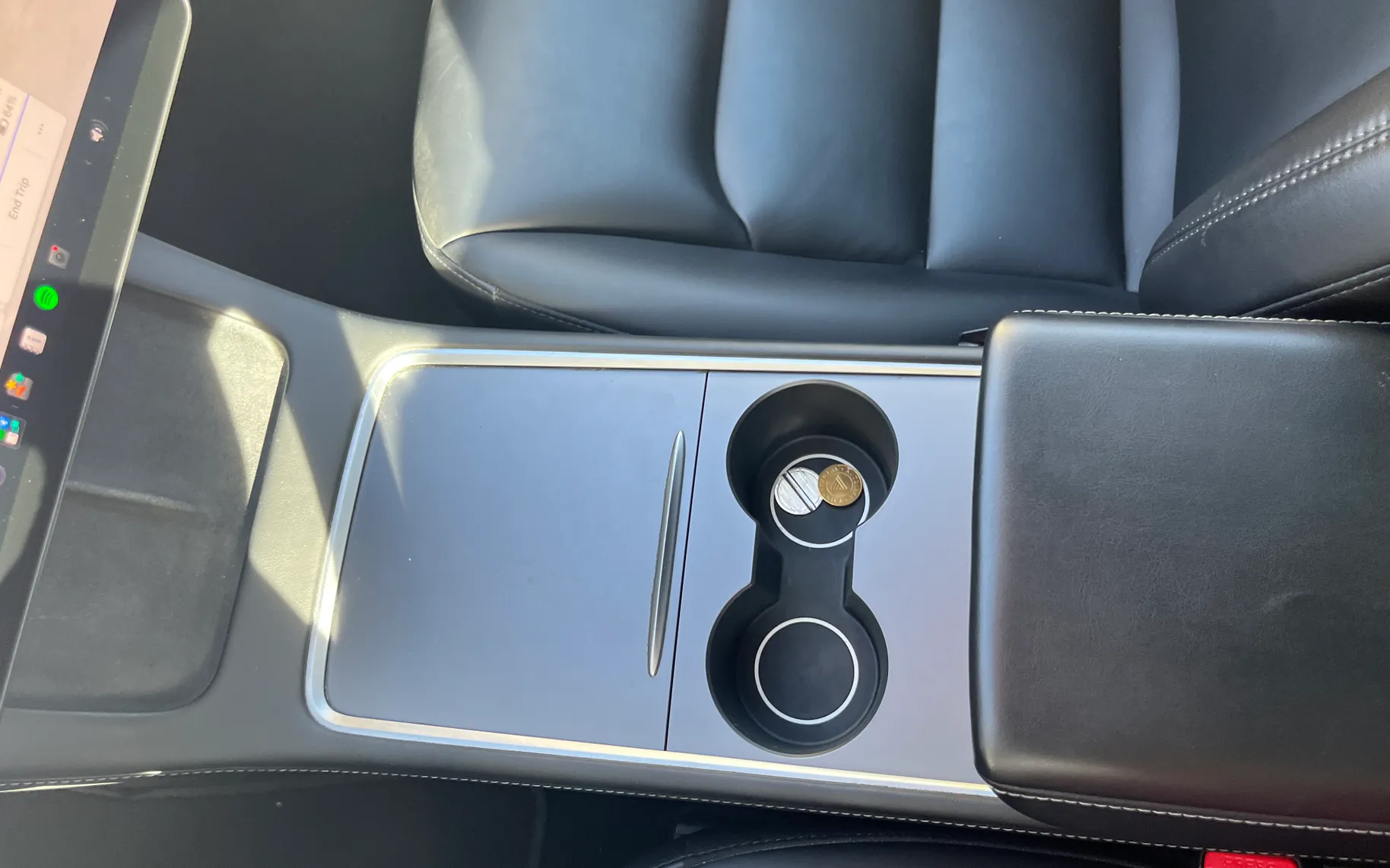Notranja slika - Tesla Model 3 - 3D3 / 3D7 - 18