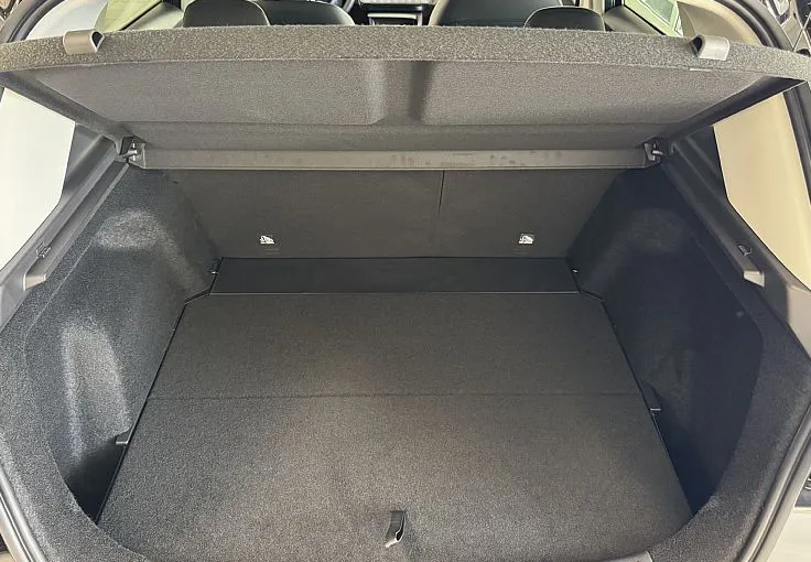 Zunanja slika - MG MG ZS - ZS 1.5L Hybrid Luxury + ZIMSKE GUME - 11