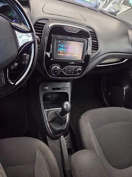 Zunanja slika - Renault Captur - dCi 90 Energy Dynamique NAVI SLO.POREKLO - 16