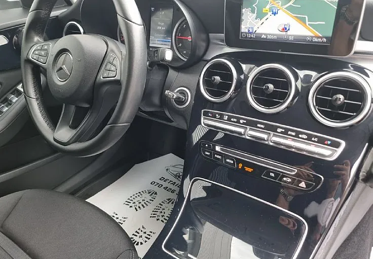 Zunanja slika - Mercedes-Benz C-Razred - C 220D-125KW-AUT-9G-4MATIC-MRTVI KOTI-GR.SED- - 10