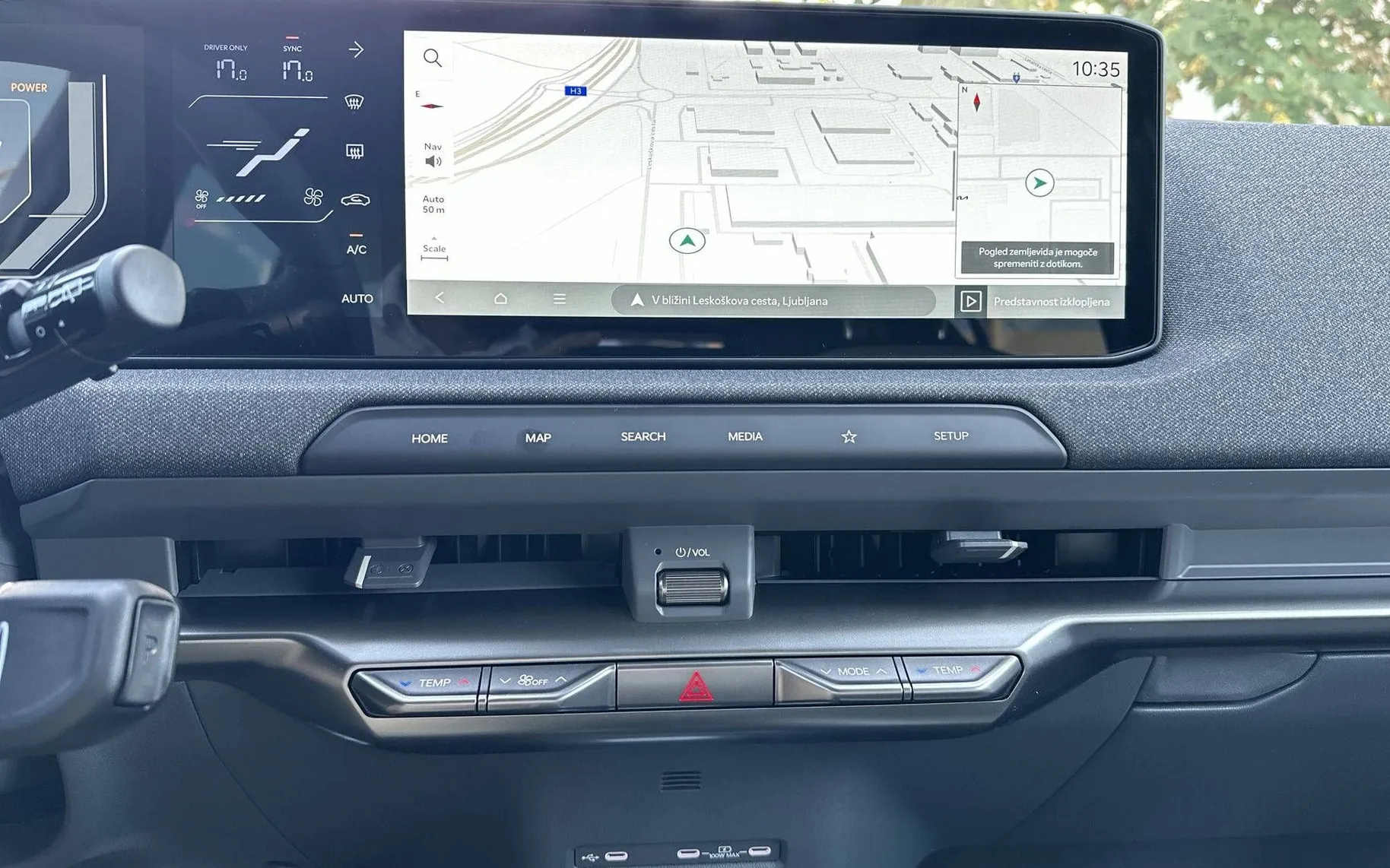 Notranja slika - KIA EV2 - GT-Line 61 kWh 22KW AC+ PREMIČNA ZADNJA KLOP - 18