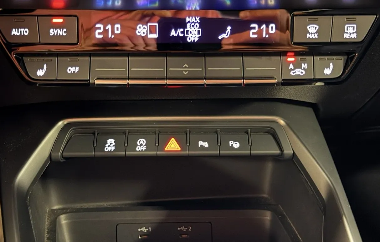 Zunanja slika - Audi A3 - 110 kW - 35 TDI - S LINE - KAMERA - ACC - F1 - 10