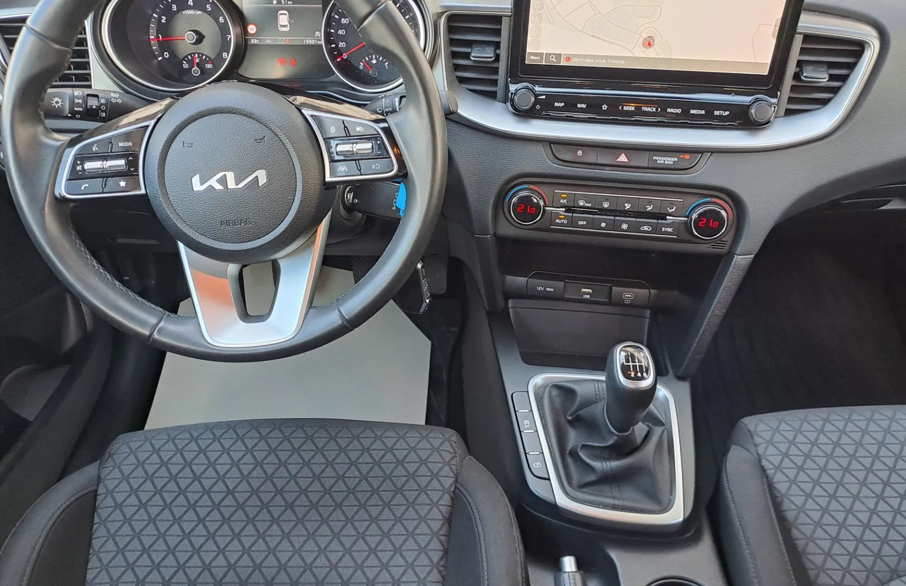 Zunanja slika - KIA Ceed - 1.0 T-GDI LX Champion+ ISG - 9
