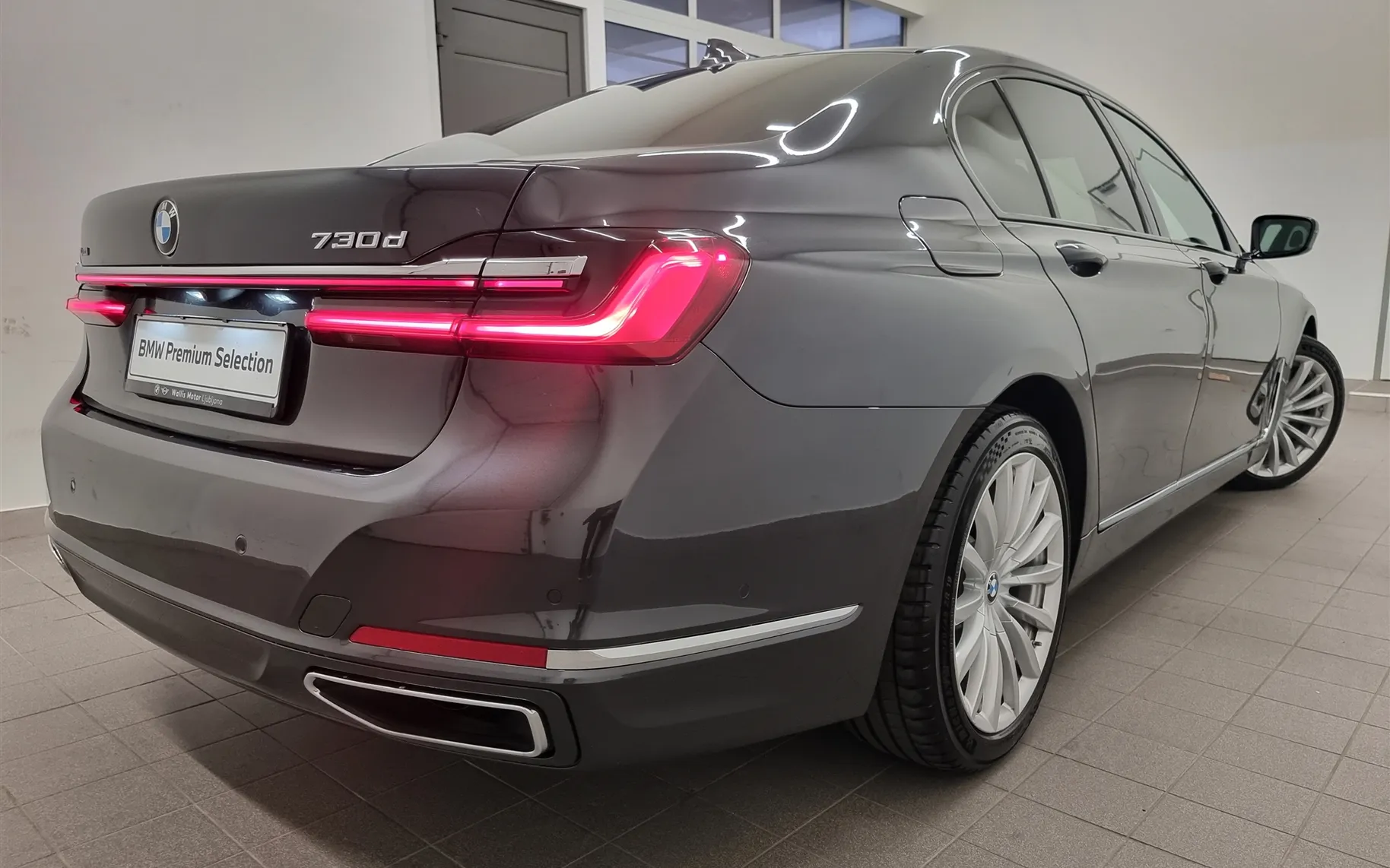 Zunanja slika - BMW Serija 7 - 730d xDrive - 2