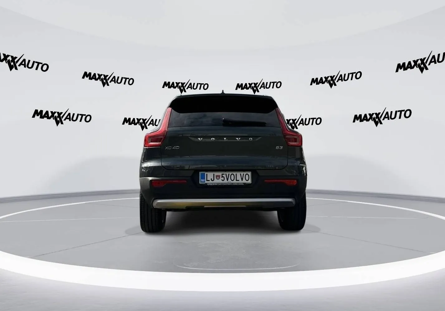 Zunanja slika - Volvo XC40 - B3 P Core Avt - 6