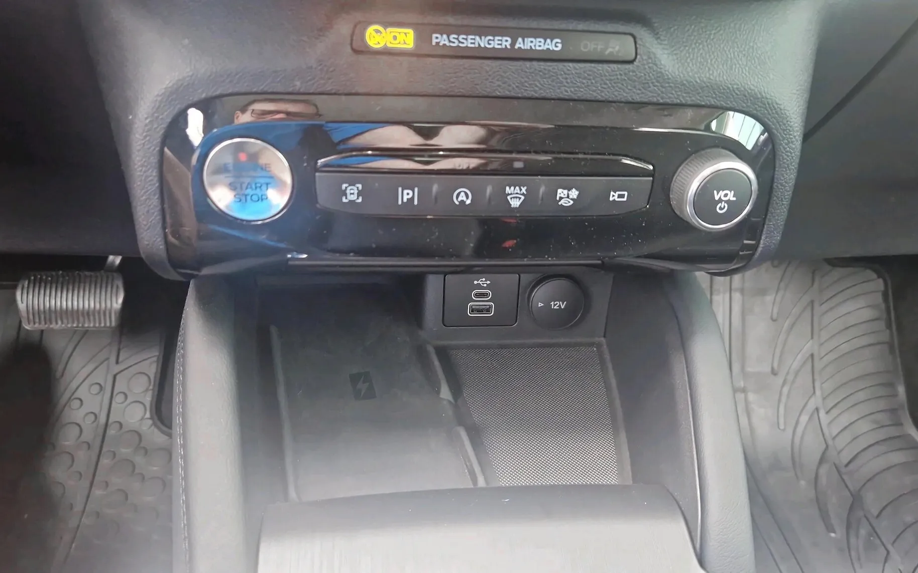 Zunanja slika - Ford Kuga - 1.5 EcoBoost Titanium AVT-SLO-RADAR-360o KAM- - 17