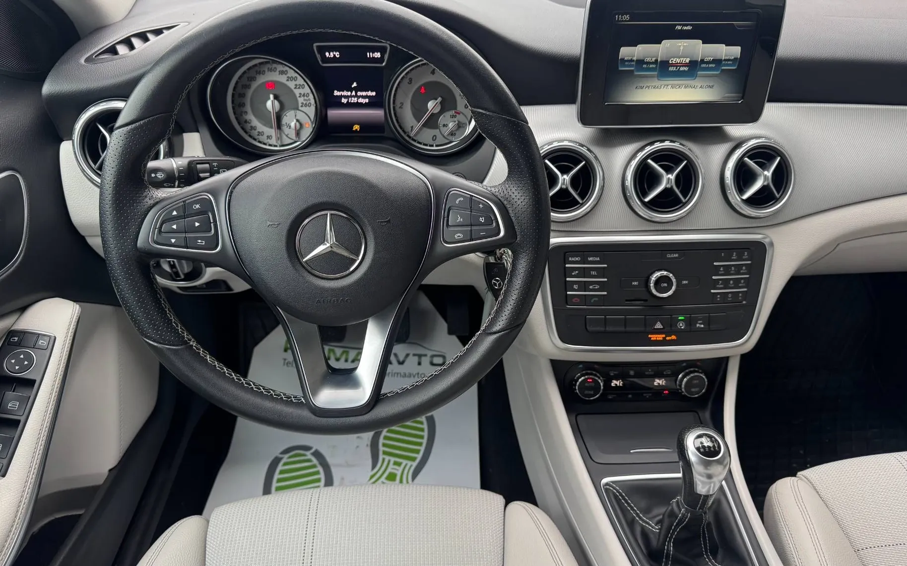 Zunanja slika - Mercedes-Benz GLA-Razred - STYLE°1.LAST°SLO°LED°DIG.KLIMA°PARK.SEN°96.000 KM - 12