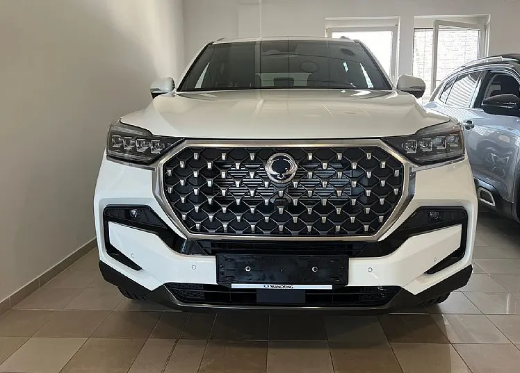 Zunanja slika - SsangYong Rexton - 2.2 XDi Limited 4WD NAVI.FULL LED.ACC.MEMORY.360 - 2