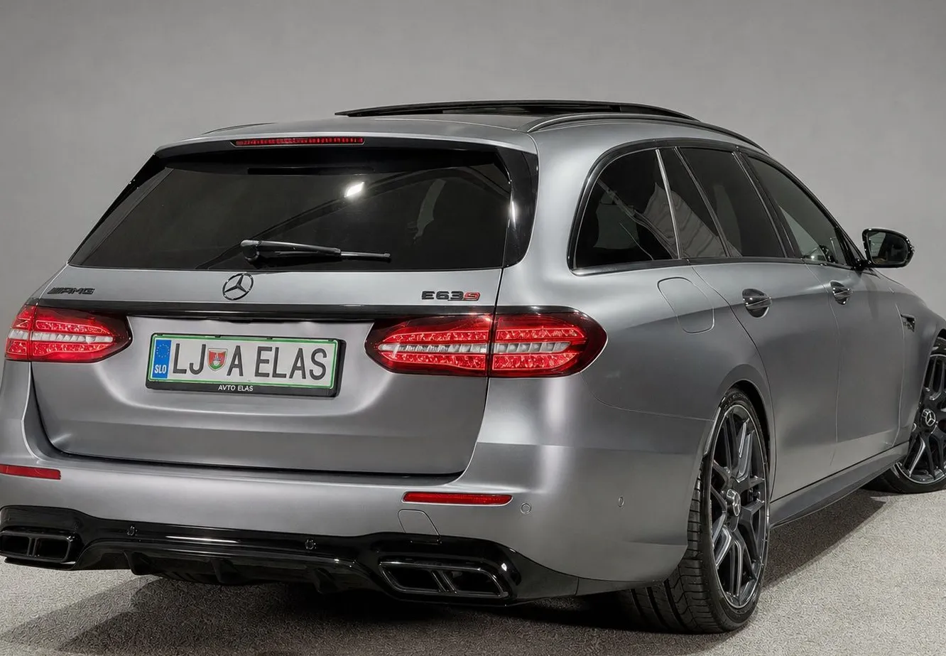 Zunanja slika - Mercedes-Benz E-Razred - E 63 S AMG 4MATIC+ - ZRAČNO - PANO - HLAJ. SED. - 7