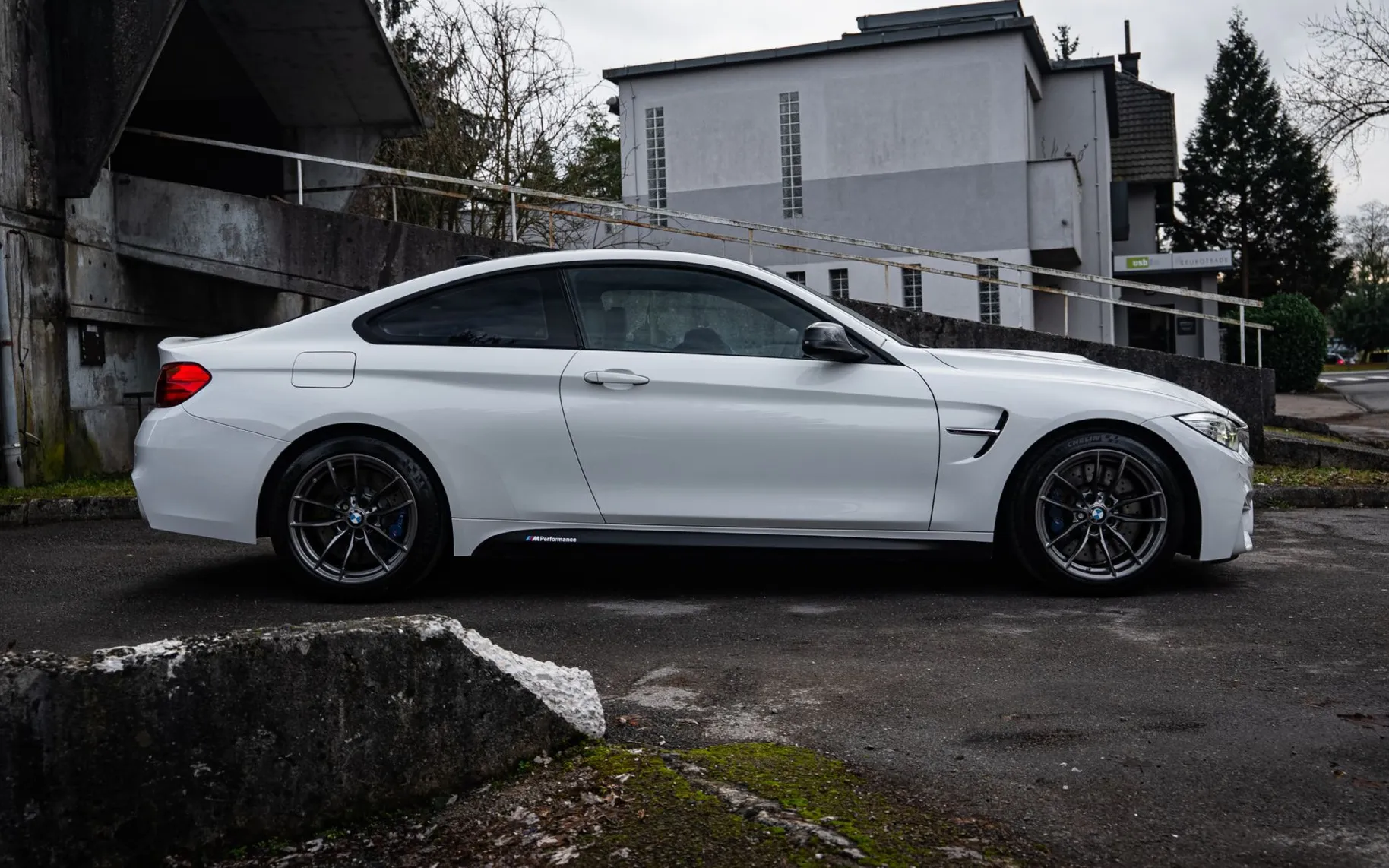 Zunanja slika - BMW M4 - Harman Kardon - LED - Alcantara - Headup - 4
