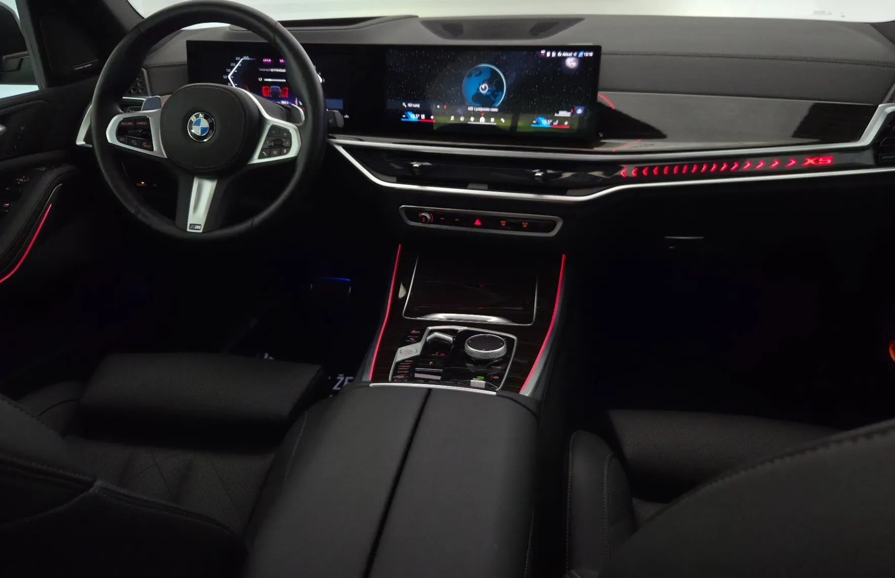 Zunanja slika - BMW X5 - serija : xDrive30d-M.SPORT-KLJUKA-PANO-WEBASTO-KEYLESS - 16