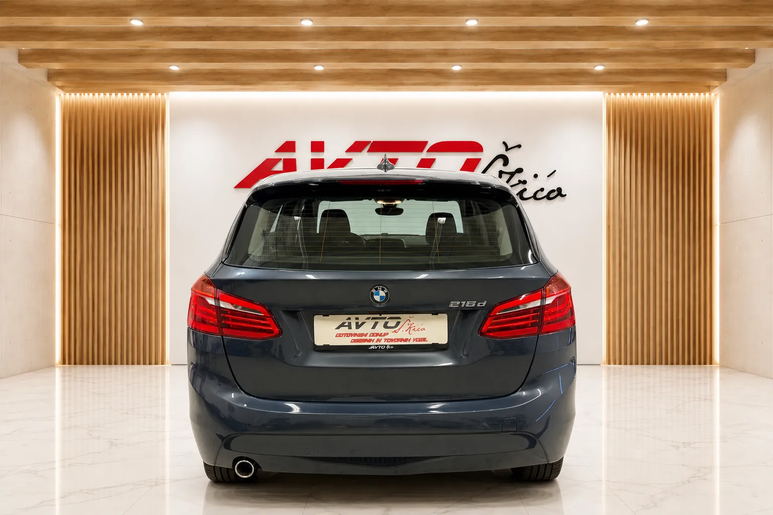 Notranja slika - BMW serija 2 Active Tourer: - 216d-TEMPOMAT-NAVIGACIJA-PDC-LED-ALU... - 14