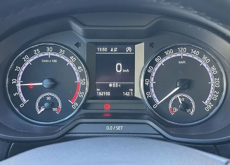 Zunanja slika - Škoda Octavia - Ambition 1.6 TDI - 10