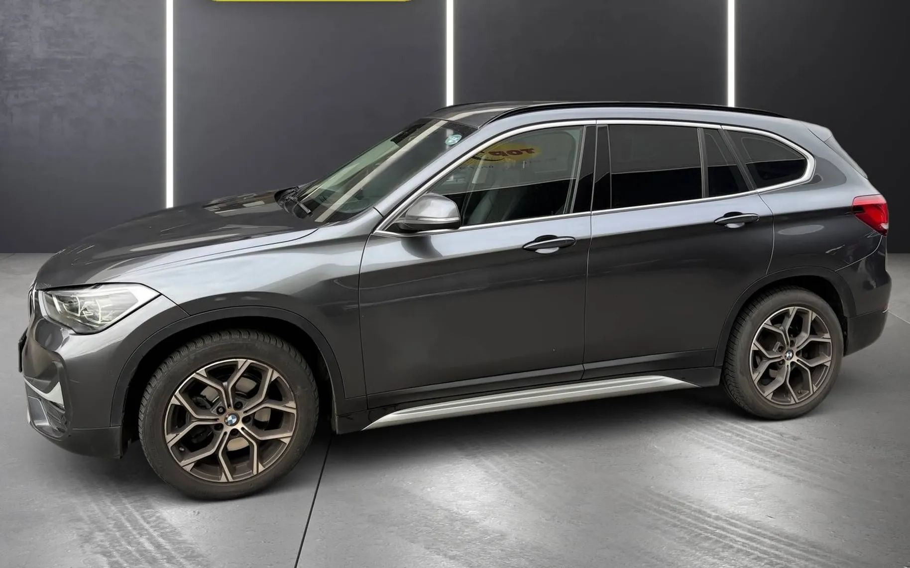 Zunanja slika - BMW X1 - serija : sDrive18i XLINE FULL LED PDC NAVI TEMPOMAT TOP... - 3
