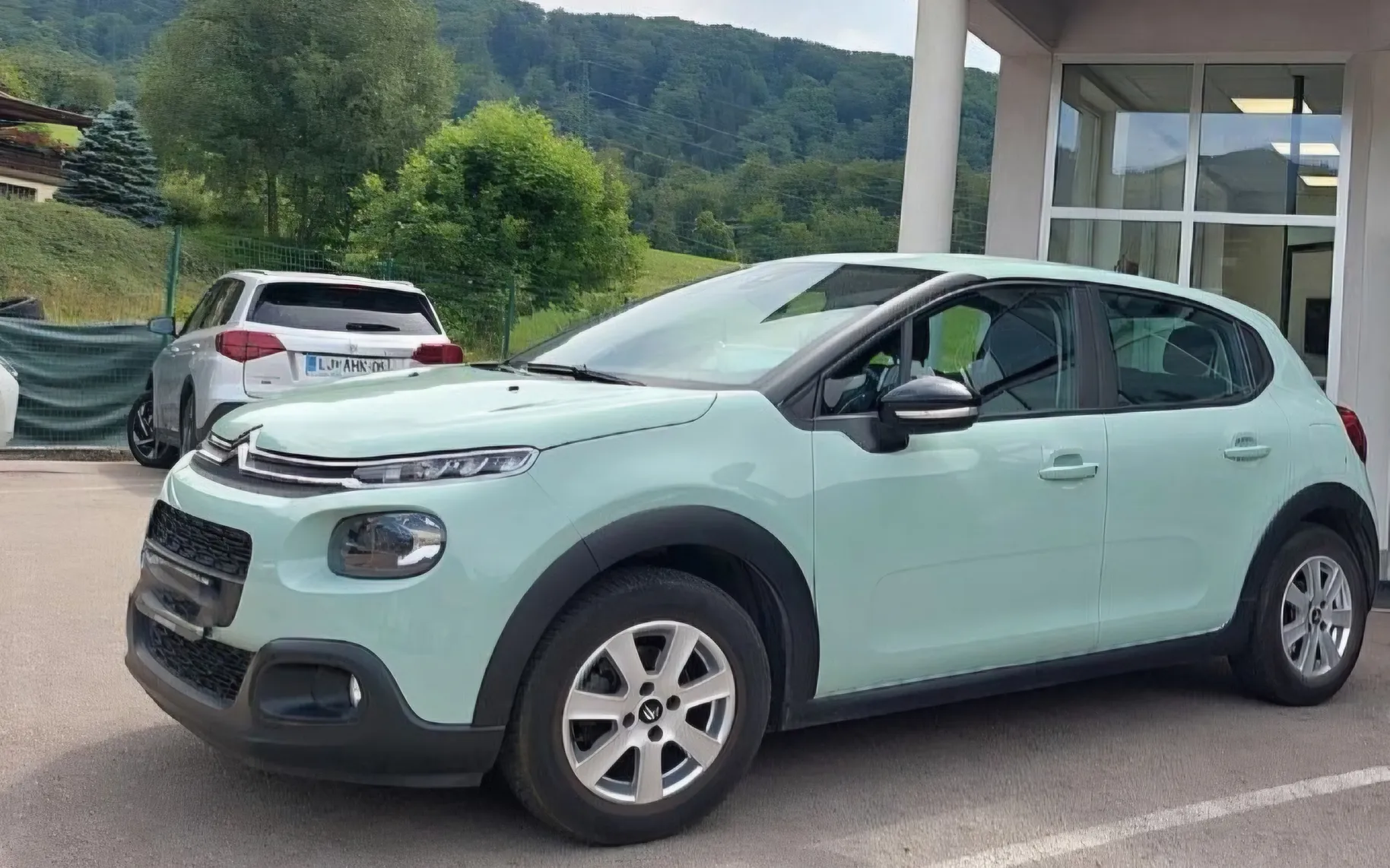 Zunanja slika - Citroën C3 - 1,2 PureTech 82 Feel - 2