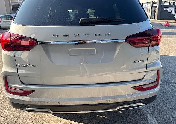 Zunanja slika - SsangYong Rexton - 2.2 XDi Limited 4WD NAVI.FULL LED....AKCIJA.... - 6