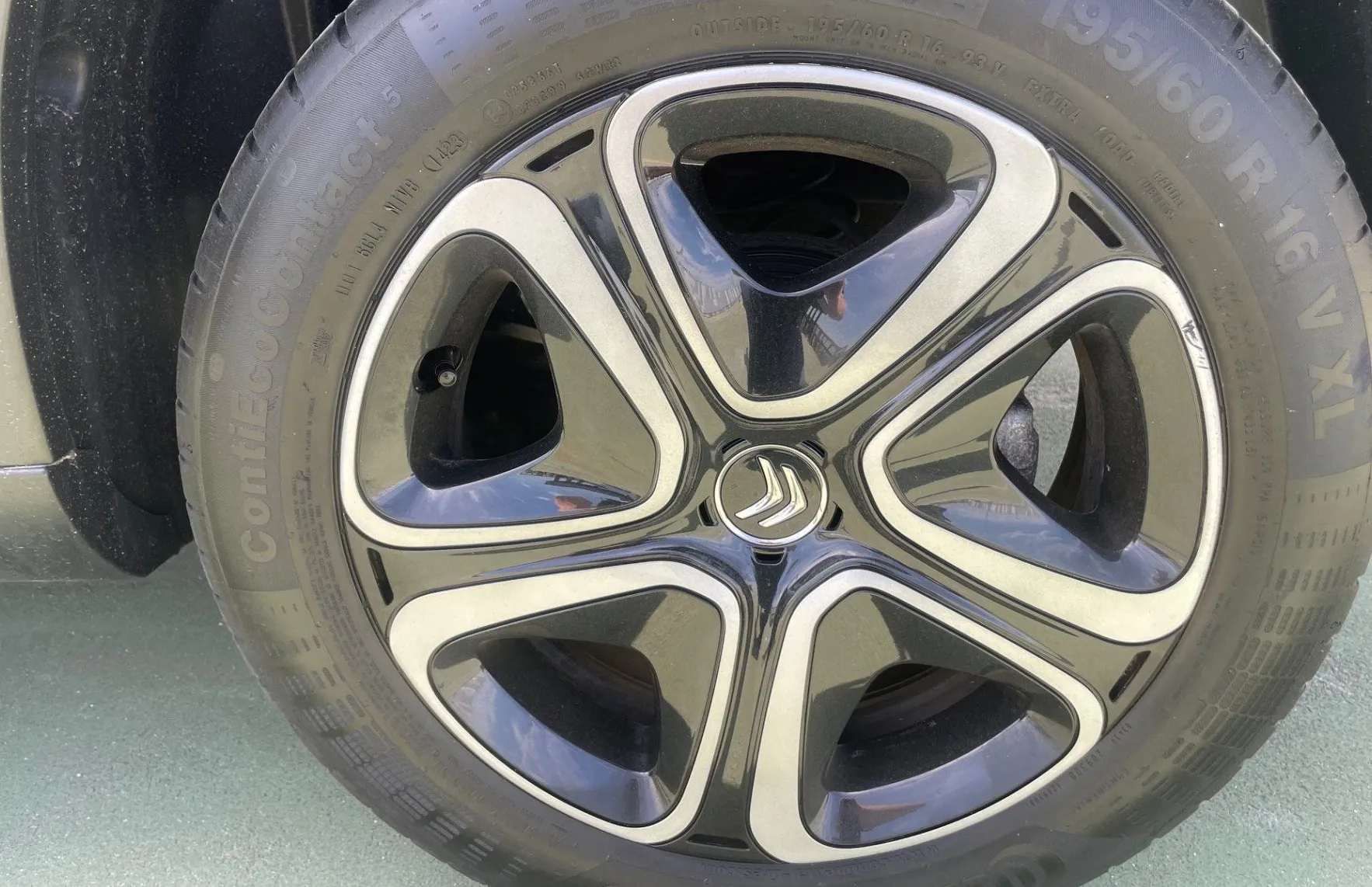 Zunanja slika - Citroën C3 Aircross - 1.2 PureTech 110 S S Shine Avt. NAVI.PDC ZAD. - 8