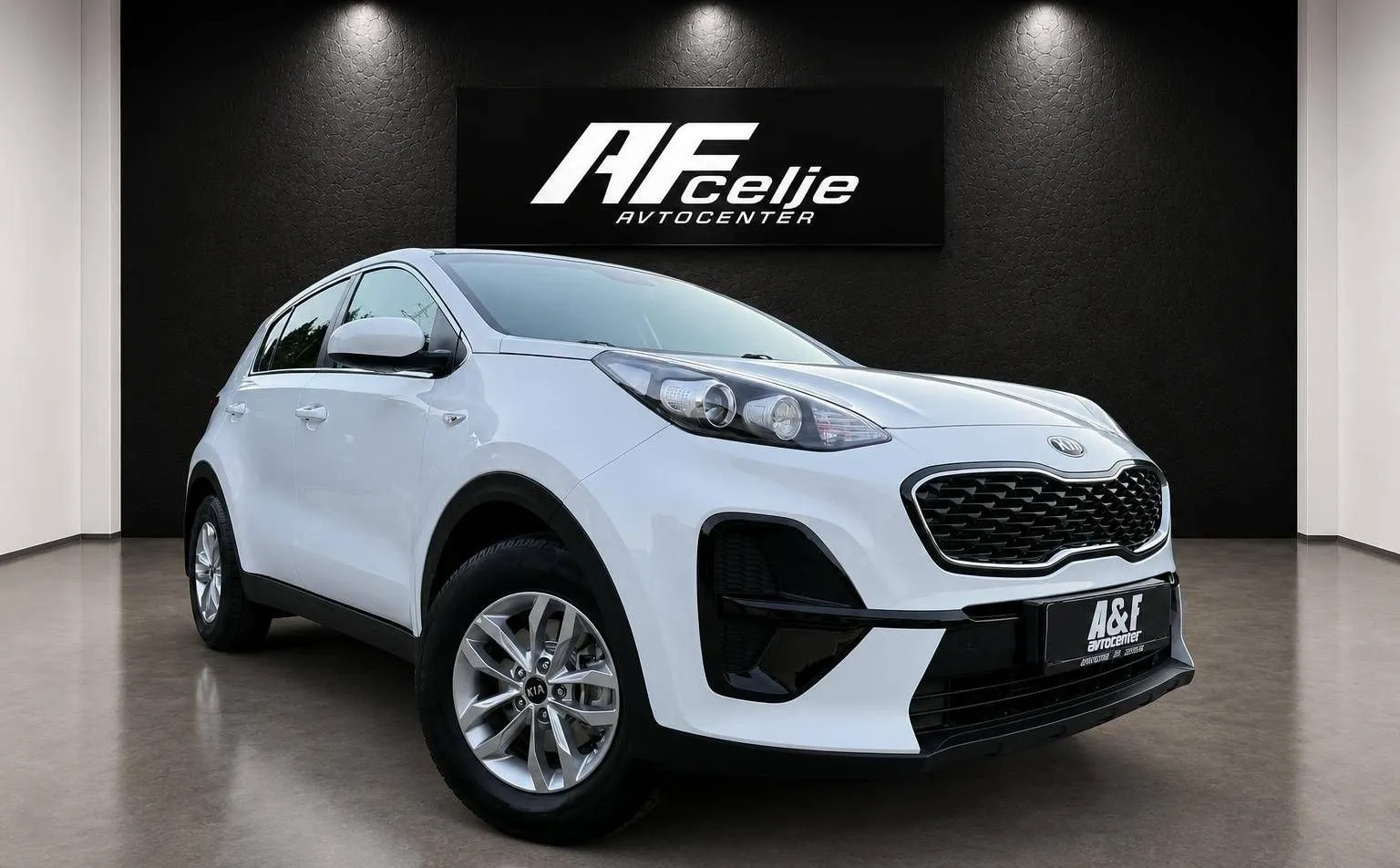 Zunanja slika - KIA Sportage - 1.6 CRDI-LED-LIZING ZA TUJCE-TEMPOMAT-KAMERA... - 3