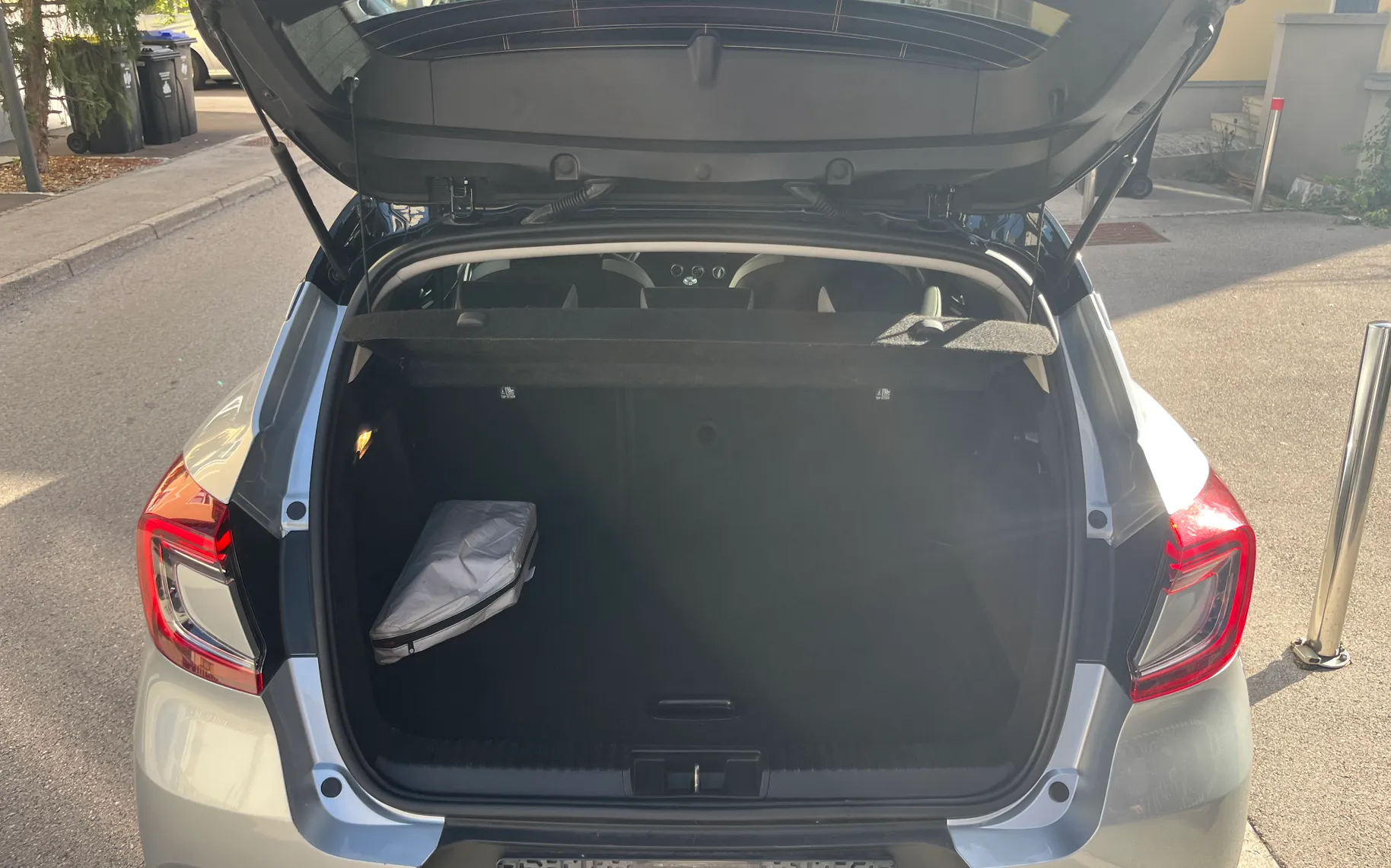 Notranja slika - Renault Captur - 1.0 / - 22