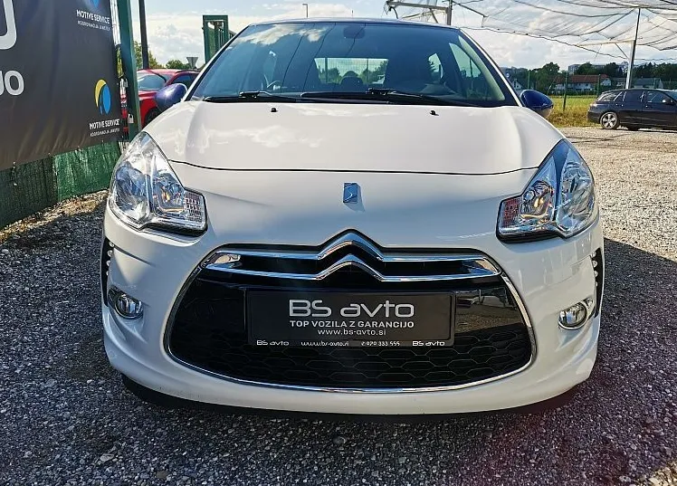 Zunanja slika - Citroën DS3 - Chic PureTech 82 BVM-PDC-TEMPOMAT-ALU16-SLO - 2
