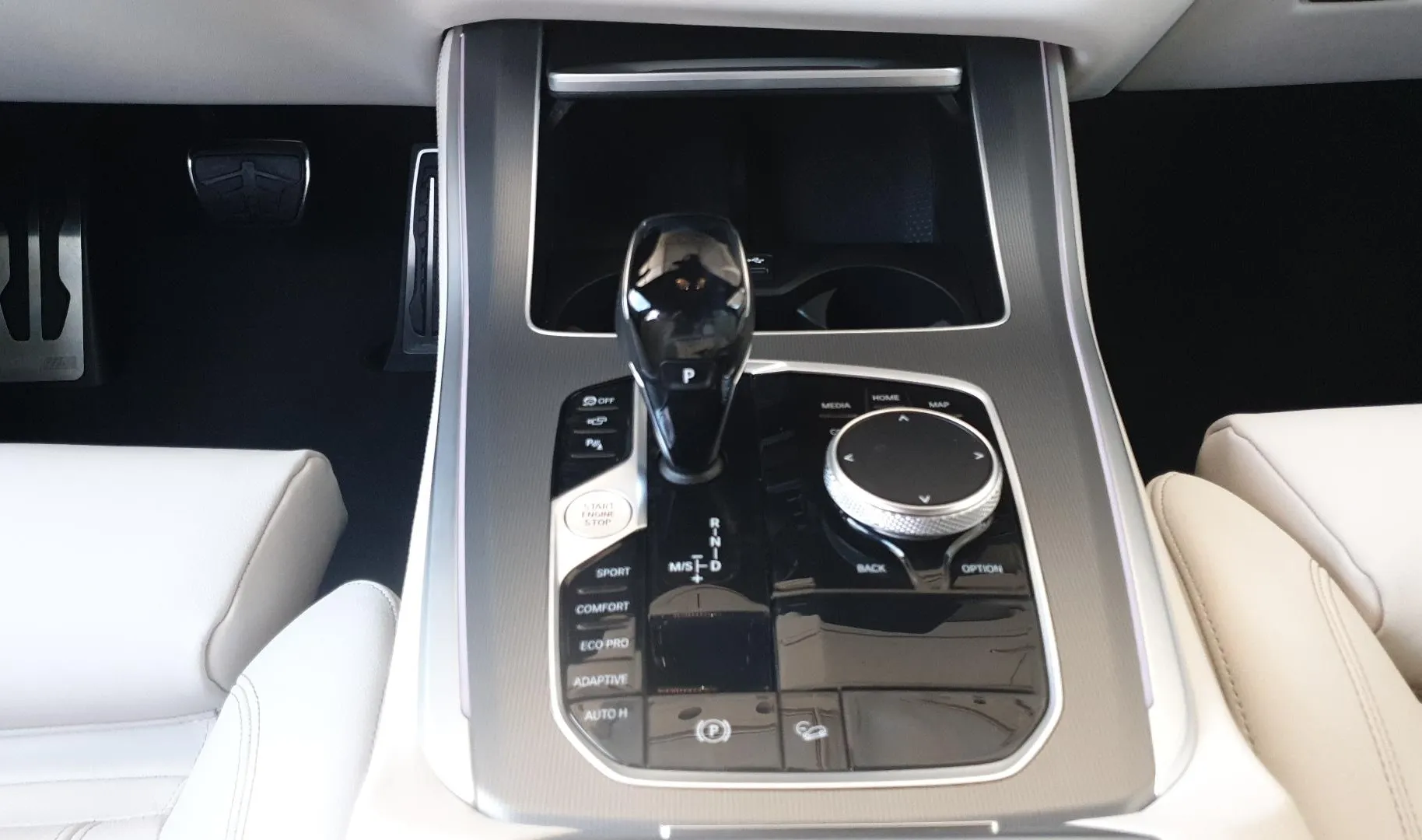 Notranja slika - BMW X5 - 30d xDrive M Paket - 29