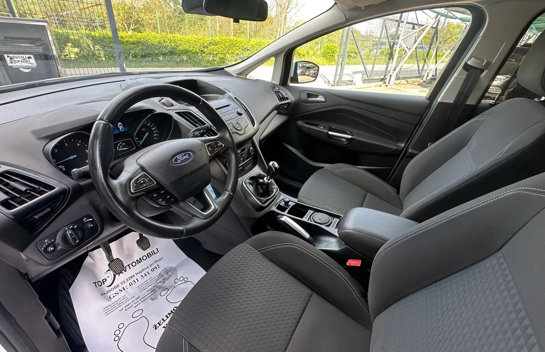 Zunanja slika - Ford C-MAX - 1.5 TDCi LED NAVI TEMP PDC SLOVENSKI 1.LASTNIK - 13