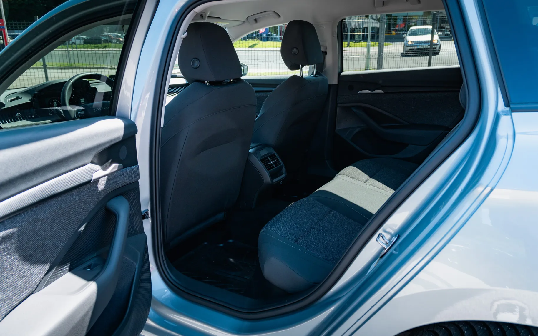 Notranja slika - Škoda Superb - Combi 2.0 TDI AUT. - 8