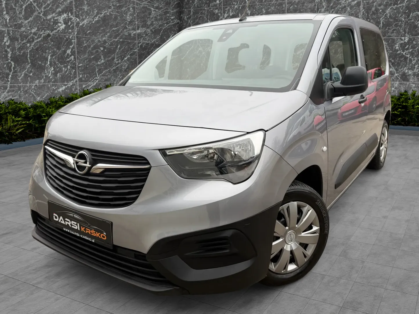 Zunanja slika - Opel Combo - Life 1,2 L1H1 Enjoy Start/Stop - 11