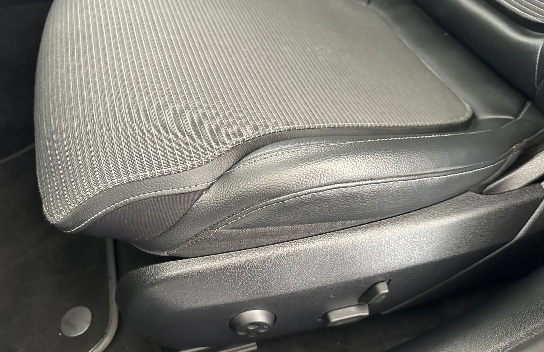 Zunanja slika - Mercedes-Benz C-Razred - C 220 d Avt.KAMERA.LEDNAVI.USNJE.ACC.SAMO 8.460 KM - 20