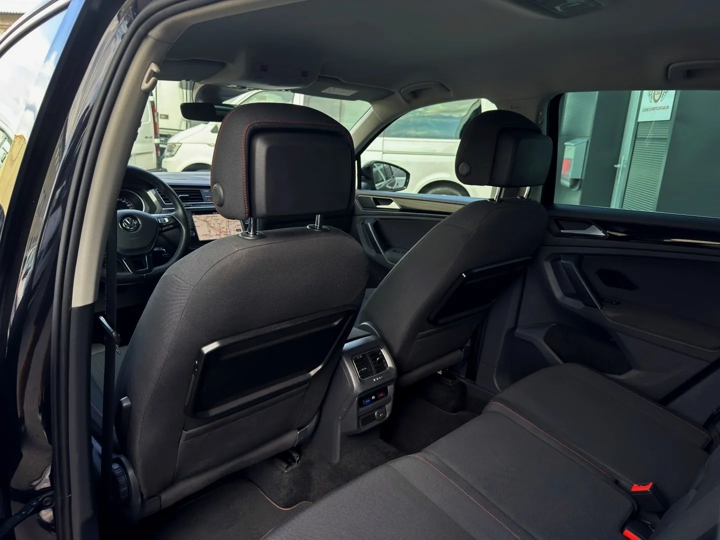 Zunanja slika - Volkswagen Tiguan - 2.0 TDI BMT Sound ACC|Kljuka|NAVI|18 COL - 10