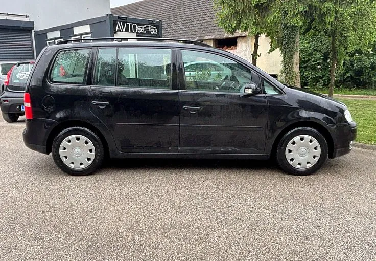 Zunanja slika - Volkswagen Touran - 1.9 TDI Trendline - 4