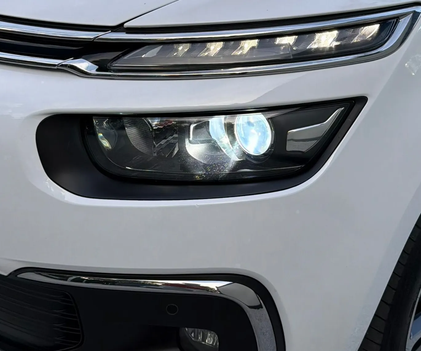 Zunanja slika - Citroën C4 Grand SpaceTourer - 2.0 HDi 163PS EAT8 SLO 1.LASTNIK BI-XENON PR - 9