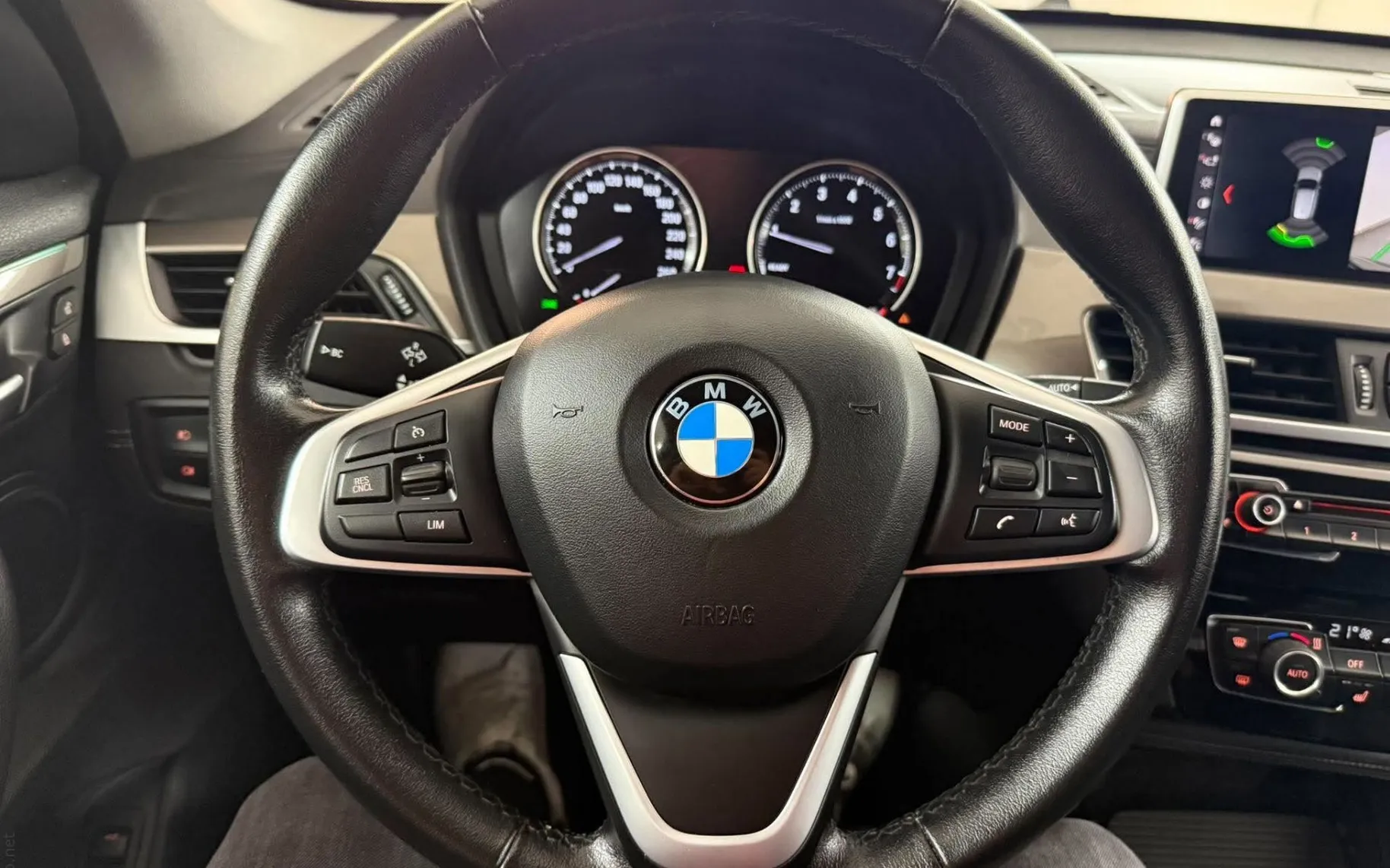 Zunanja slika - BMW X1 - sDrive18i Advantage AUT - 10