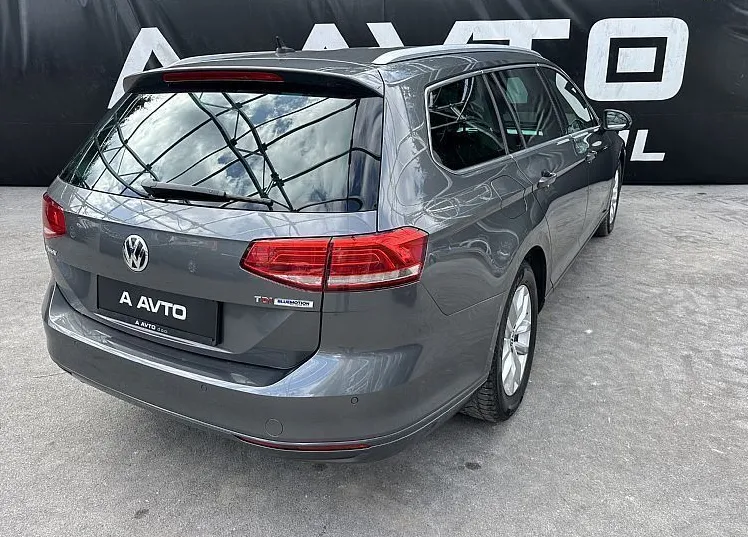 Zunanja slika - VW Passat - Variant 1.6 TDI DSG COMFORTLINE-NAVI-KAMERA-ACC-ALU... - 6