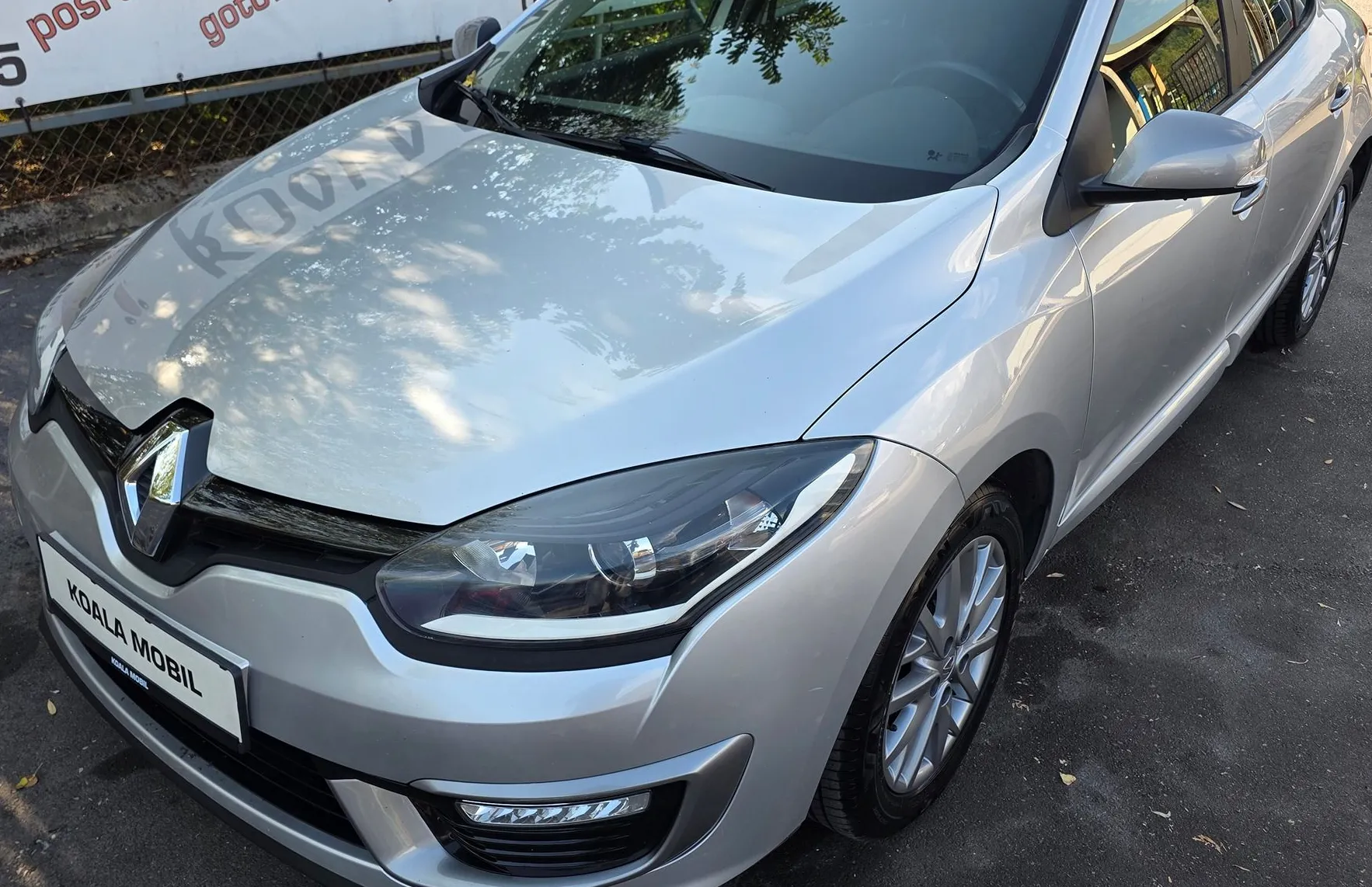 Zunanja slika - Renault Mégane - Megane Berline TCe 115 ALU PLATIŠČA-PDC-KLIMA-SLOVENSKI - 8