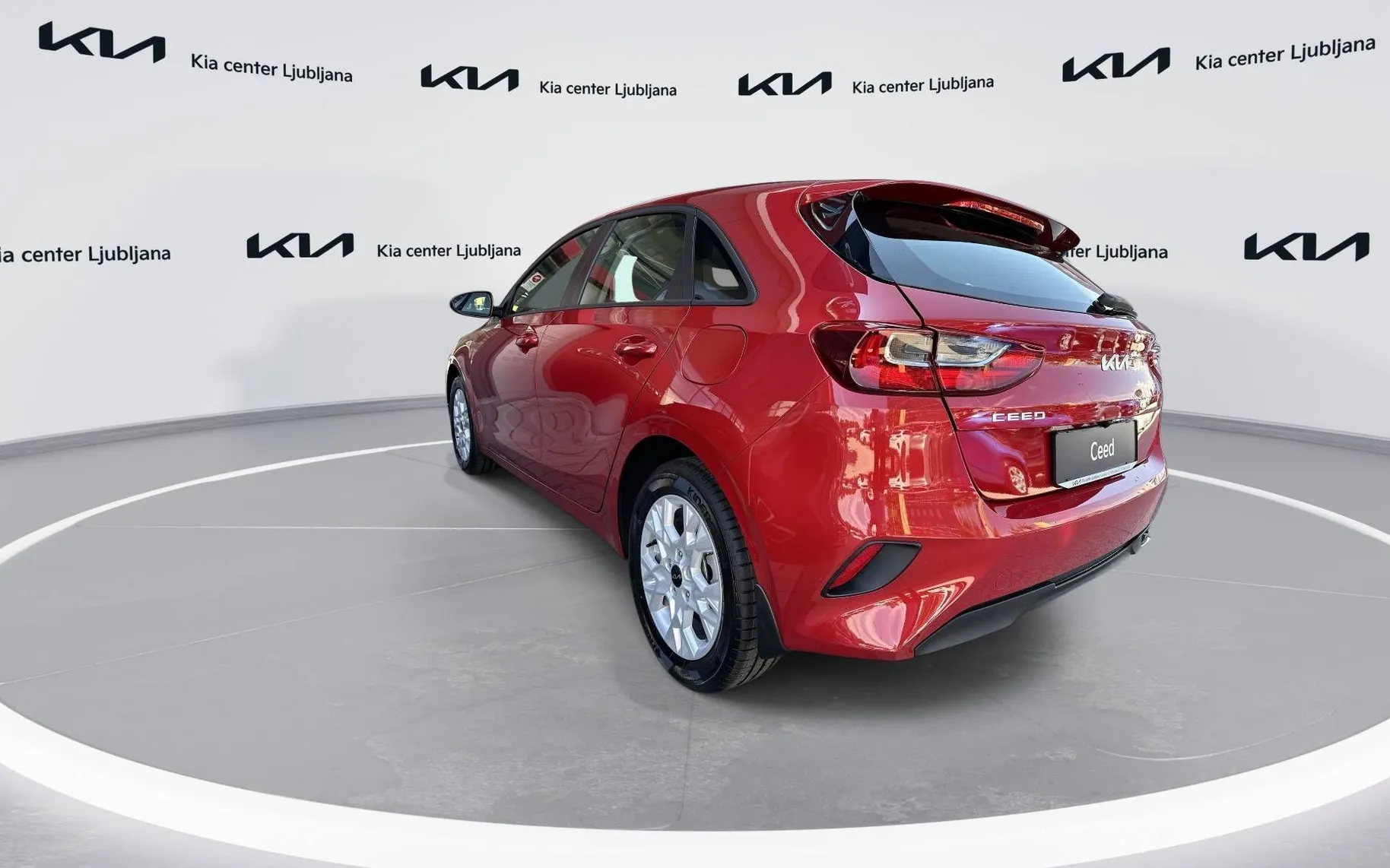 Zunanja slika - KIA Ceed - 1.0 T-GDi EX Champion + ISG. M T - 5